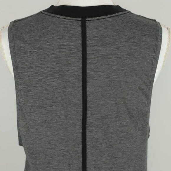 Lululemon All Yours Womens Size 6 Black White Stripe Crewneck Boyfriend Tank Top - Picture 6 of 8